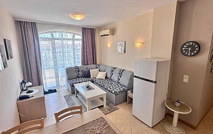 ID 16213 Dreizimmerwohnung in Royal Sun Foto 2