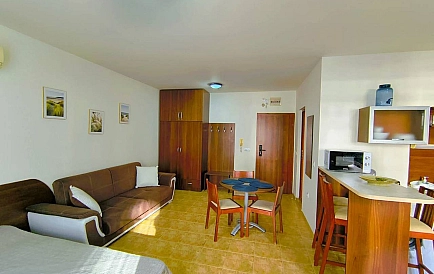 ID 14910 Studio-Apartment in Morski Far Foto 9
