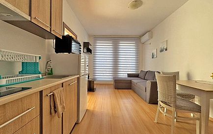 ID 14749 Zweizimmerwohnung in Sunny Day 6 Foto 2