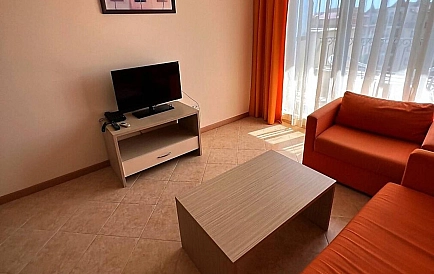 ID 15032 Zweizimmerwohnung in Royal Sun Foto 2