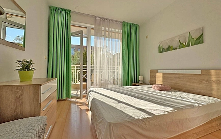 ID 14749 Zweizimmerwohnung in Sunny Day 6 Foto 3