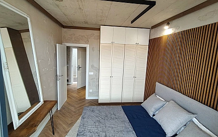 ID 16552 Zweizimmer-Penthouse-Wohnung in Sunny View Central Foto 9