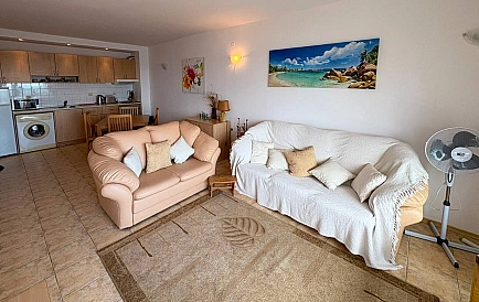ID 15818 Zweizimmerwohnung in Coral Beach Foto 2