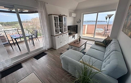 ID 14272 Zweischlafzimmerwohnung in Saint Johns Foto 9