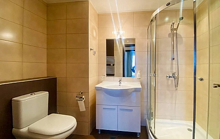 ID 14727 Dreizimmerwohnung im Peterhaus Foto 4