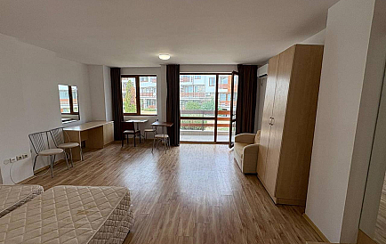 ID 16586 Studio-Wohnung in Gardenia Hills Foto 1 