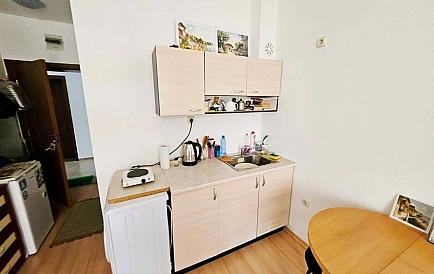ID 13819 Studio-Apartment in Sunny Day 6 Foto 7