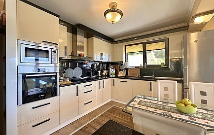 ID 14188 Haus in Kosharitsa Foto 2