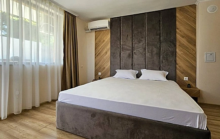 ID 15651 Zweistöckiges Haus in Aleksandrovo Foto 8