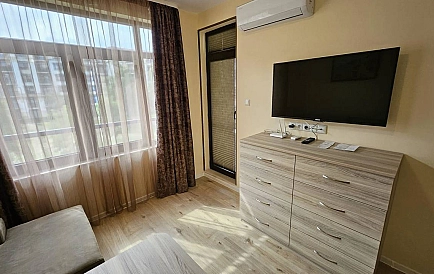 ID 14555 Zweizimmerwohnung im Aivazovsky Park Foto 9