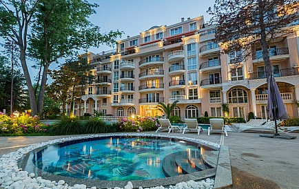 ID 15173 Zweizimmerwohnung in Venera/Anastasia Palace Foto 6