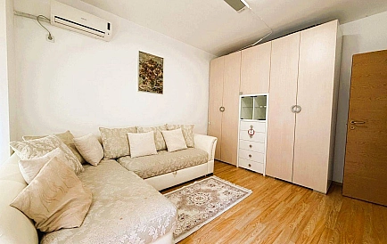 ID 15052 Dreizimmerwohnung in Sunny Day 6 Foto 3