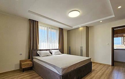 ID 15651 Zweistöckiges Haus in Aleksandrovo Foto 3