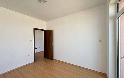 ID 14476 Zweizimmerwohnung in Sunny Day 6 Foto 9