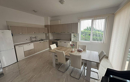 ID 16470 Haus in Kableshkovo Foto 1 