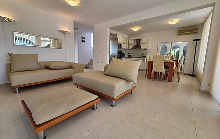 ID 16625 Haus in Breeze Foto 2