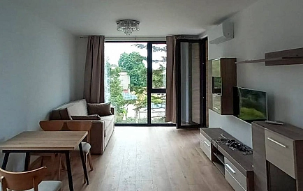 ID 15740 Dreizimmerwohnung in Azur Panorama Foto 2