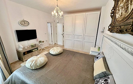 ID 15171 Fünfzimmer-Penthouse in Rich 1 Foto 7