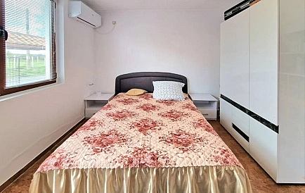 ID 16468 Haus in Galabets Foto 4