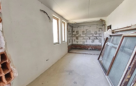 ID 14735 Haus in Floral Meadows Foto 4