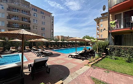ID 16090 Zweizimmerwohnung in Sunny View Central Foto 7