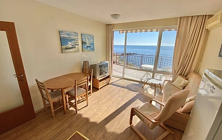 ID 13360 Zweizimmerwohnung in Privilege Fort Beach Foto 2