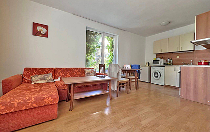 ID 16273 Zweizimmerwohnung in Yasen Foto 1 