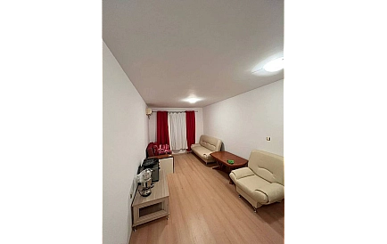 ID 10357 Studio-Apartment in Sunny Day 4 Foto 6