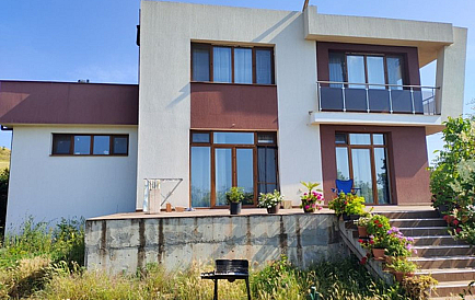 ID 10602 Haus in Rudnik (Burgas) Foto 1 