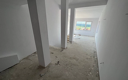 ID 10741 Zweizimmerwohnung in Chateau Panorama Foto 3