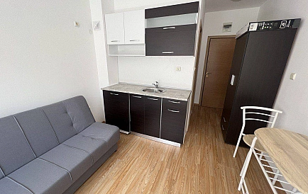 ID 10812 Studio-Apartment in Sunny Day 6 Foto 3