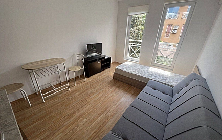 ID 10812 Studio-Apartment in Sunny Day 6 Foto 2