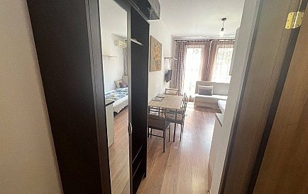 ID 10847 Studio-Apartment in Sunny Day 6 Foto 9