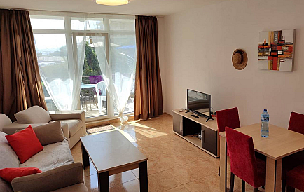 ID 10904 Zweizimmerwohnung in Midia Grand Resort Foto 1 