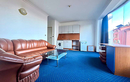 ID 11038 Zweizimmerwohnung in Alexandrov Residence Foto 1 