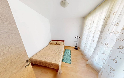 ID 11042 Zweizimmerwohnung in Sunny Day 6 Foto 4