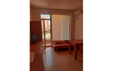 ID 11062 Studio-Apartment in Sunny Day 6 Foto 4