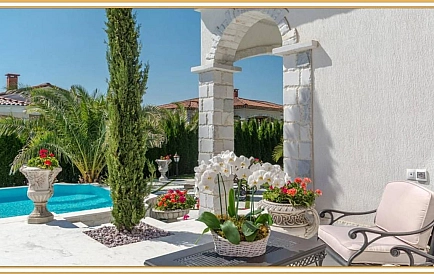 ID 11563 Villa im Eden Park Foto 8