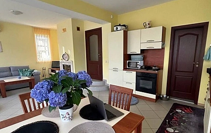 ID 11869 Zweistöckiges Haus in Greenville Foto 2