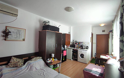 ID 11950 Studio-Apartment in Sunny Day 6 Foto 1 
