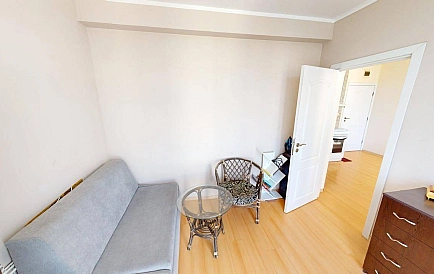 ID 12274 Zweizimmerwohnung in Sunny Day 5 Foto 3