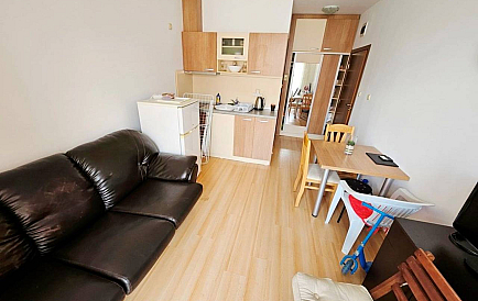 ID 12564 Studio-Apartment in Sunny Day 6 Foto 1 