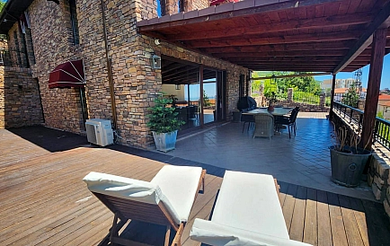 ID 12655 Zweistöckiges Haus in Sveti Vlas Foto 10