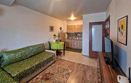 ID 12705 Zwei-Zimmer-Wohnung in Ravda Haus Foto 1 