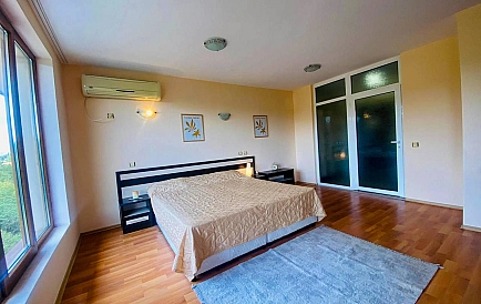 ID 12760 Studio-Apartment in South Bay Tsarevo Foto 3