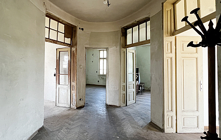 ID 14044 Vierzimmerwohnung in Burgas Foto 1 