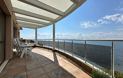 ID 14578 Vierzimmerwohnung im Admiral Beach Club Foto 1 
