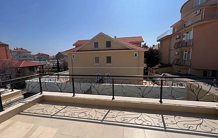 ID 8934 Neues zweistöckiges Haus in Ravda Foto 7