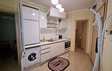 ID 9160 Zwei-Zimmer-Wohnung in Villa Roma Foto 1 