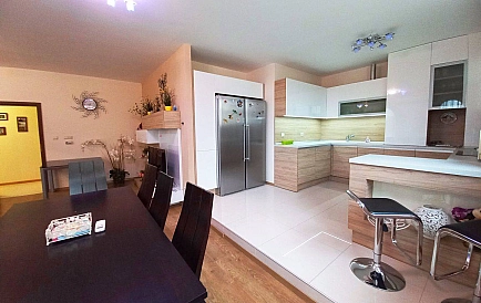 ID 9219 Zwei-Schlafzimmer-Wohnung im Royal Beach Plaza Foto 5